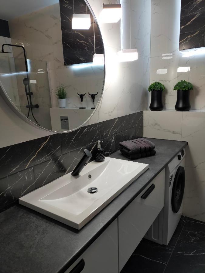 Apartament Blue Sky ลูบิน ภายนอก รูปภาพ